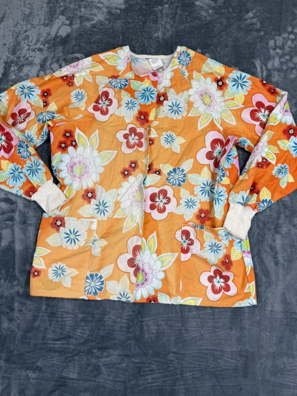 Orange Floral Button-Up Scrub Top With Pockets Medium 100% Cotton